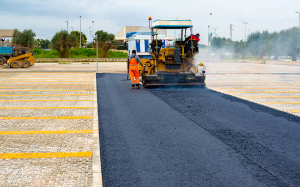 Best Residential Driveway Paver Services  in Willmsburg, IA
